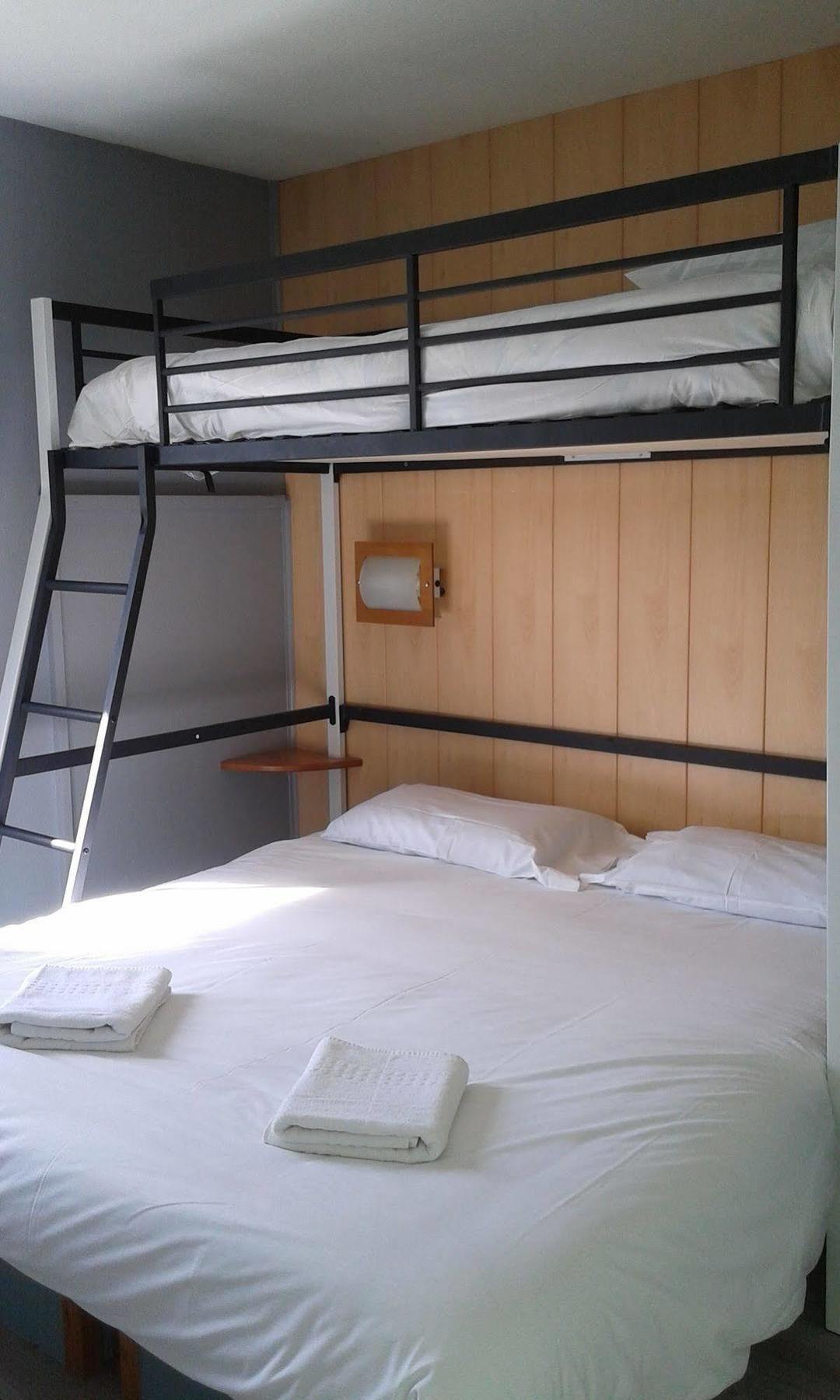 Fasthotel การ์กาซอน ภายนอก รูปภาพ